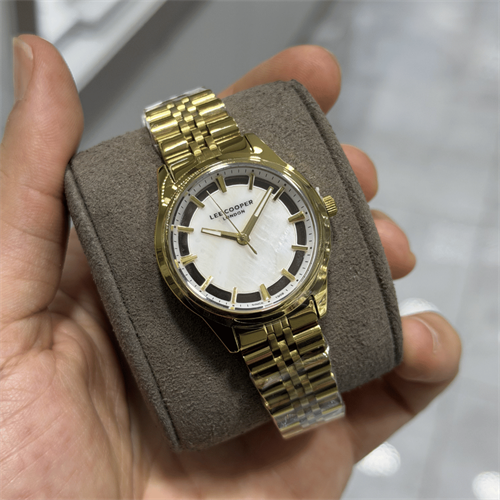 Lee Cooper LC08285.120 Kadın Kol Saati