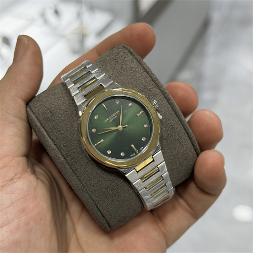 Lee Cooper LC08332.270 Kadın Kol Saati