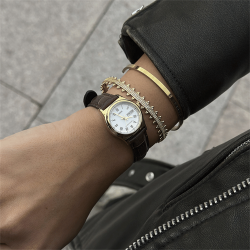 Casio LTP-V006GL-7BUDF Kadın Kol Saati