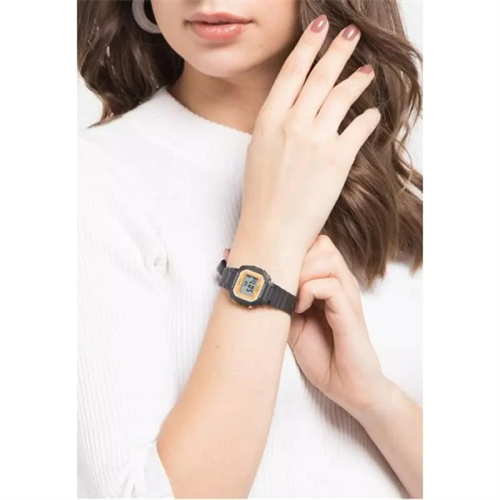 Casio LA-20WH-9ADF Kol Saati