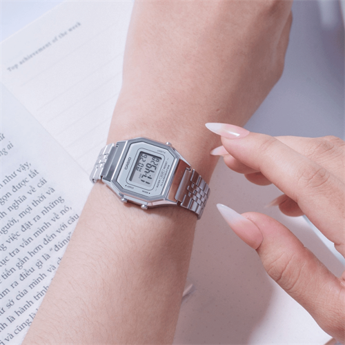 Casıo LA680WA-7DF Kadın Kol Saati