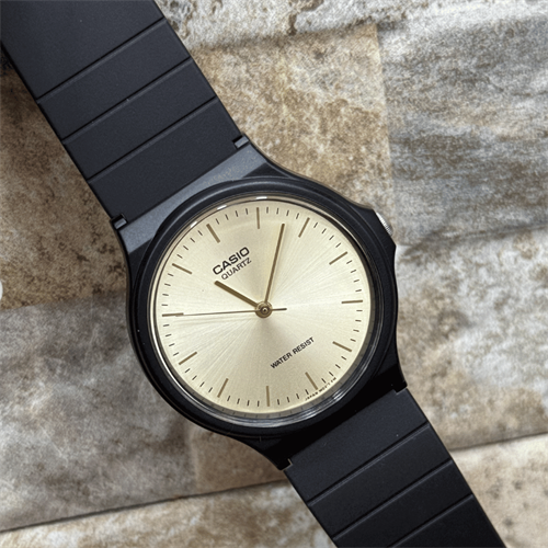 Casio MQ-24-9ELDF Kol Saati