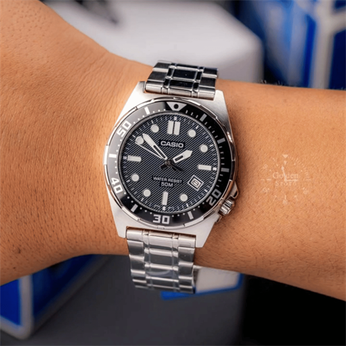 Casıo MTD-135D-1AVDF Erkek Kol Saati