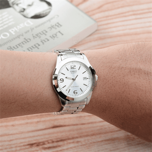 Casio MTP-1215A-7ADF Erkek Kol Saati