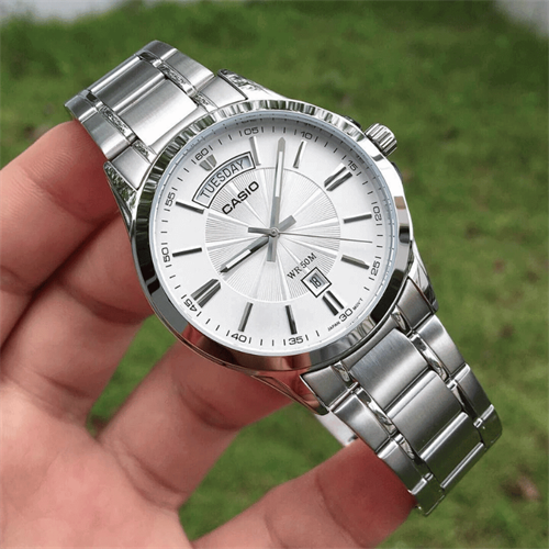 Casio MTP-1381D-7AVDF Erkek Kol Saati