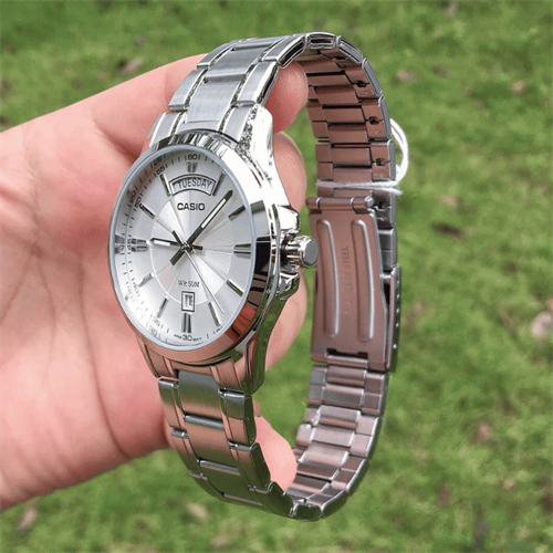 Casio MTP-1381D-7AVDF Erkek Kol Saati