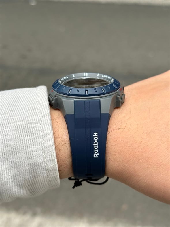 Reebok RV-GRI-G9-PAPN-BW Kol Saati