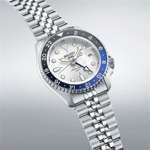 Seiko 5 Sports Gmt SSK033K1 Erkek Kol Saati