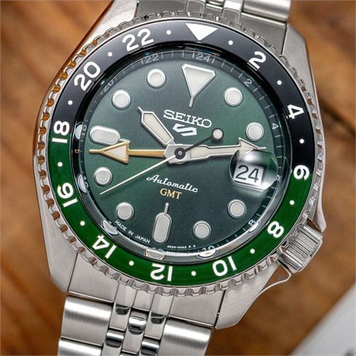 Seiko 5 Sports Gmt SSK035K1 Erkek Kol Saati