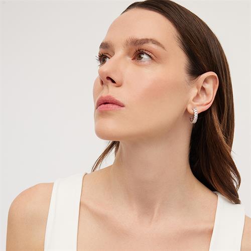 Lola Küpe