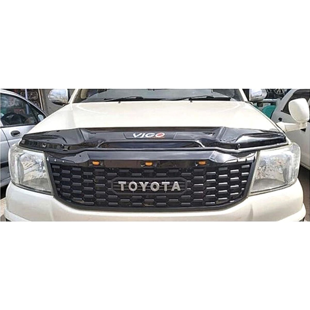 Toyota Hilux Ön Panjur Ledli Toyota Vigo Ön Panjur 2012 - 2014