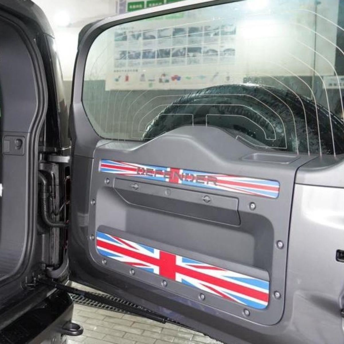 Yeni Defender Bagaj Kapı İç Kaplama