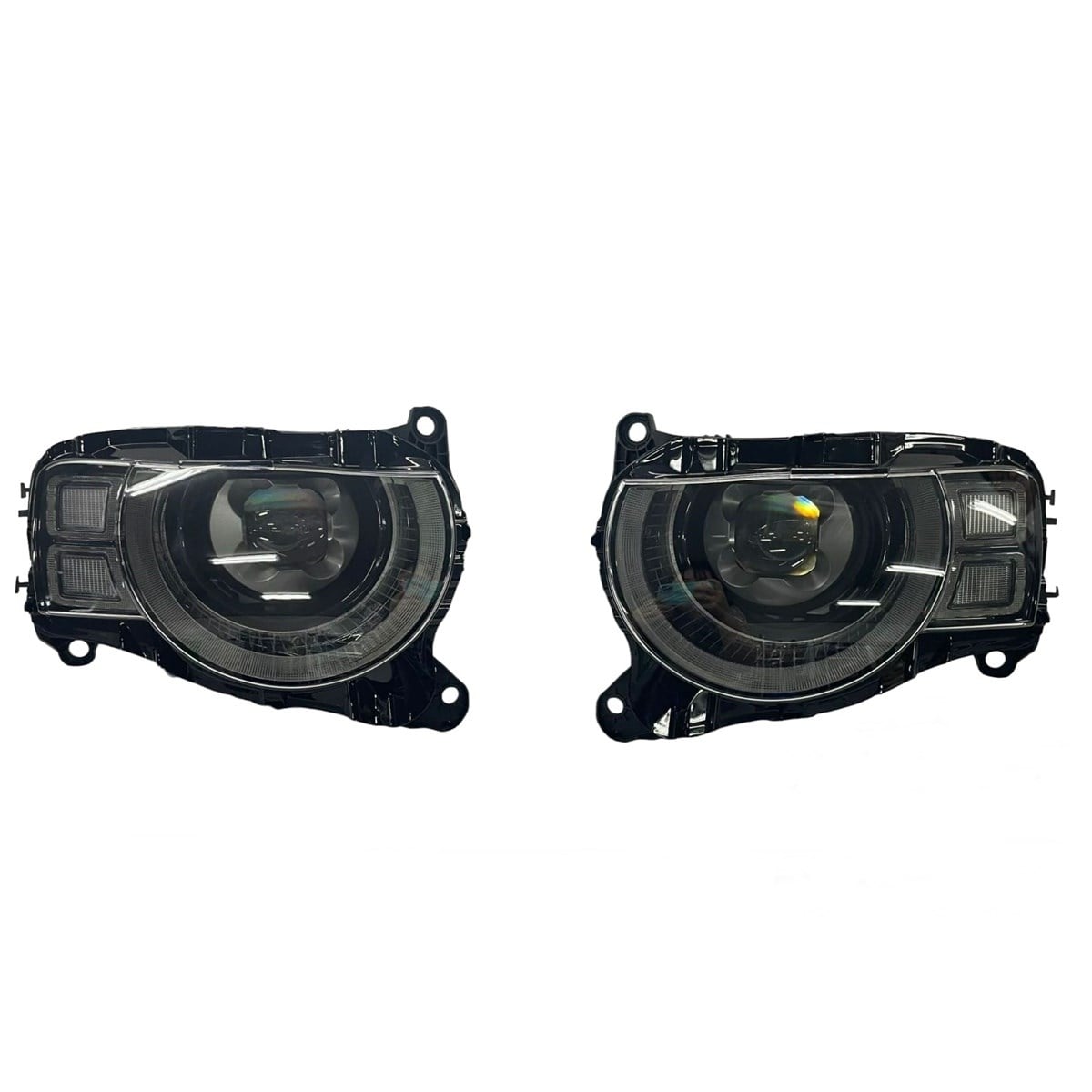 Yeni Defender Ön Far Ledli Sağ Ve Sol Set LR129997 LR129846