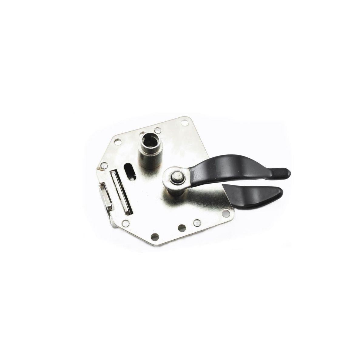 Defender Geri 5. Kapı Kilidi FQJ103840