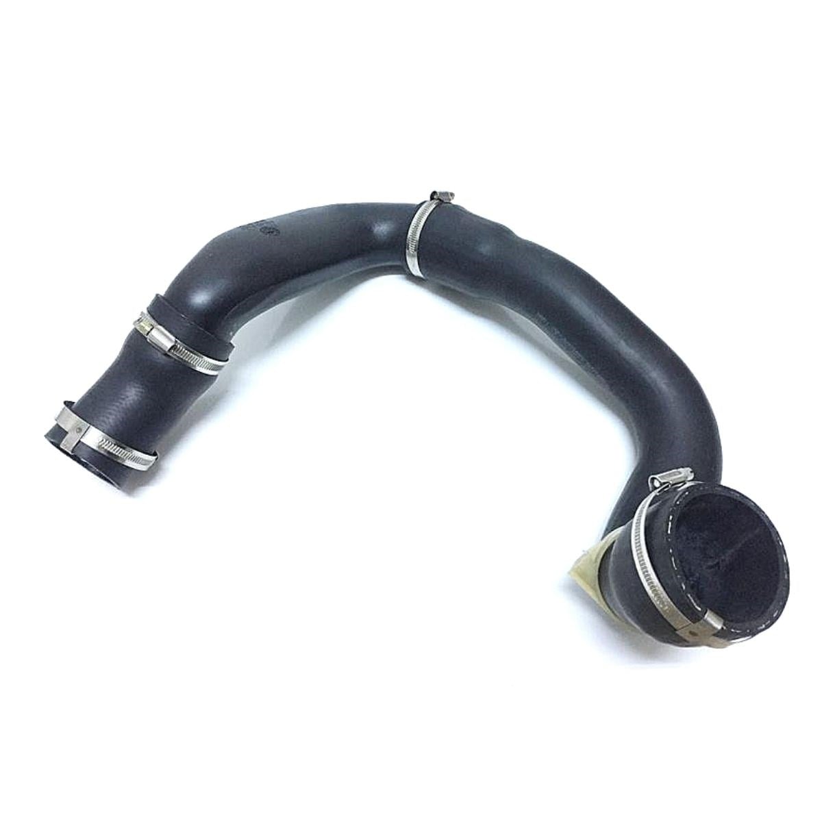 Freelander 2 Intercooler Hortumu LR066429