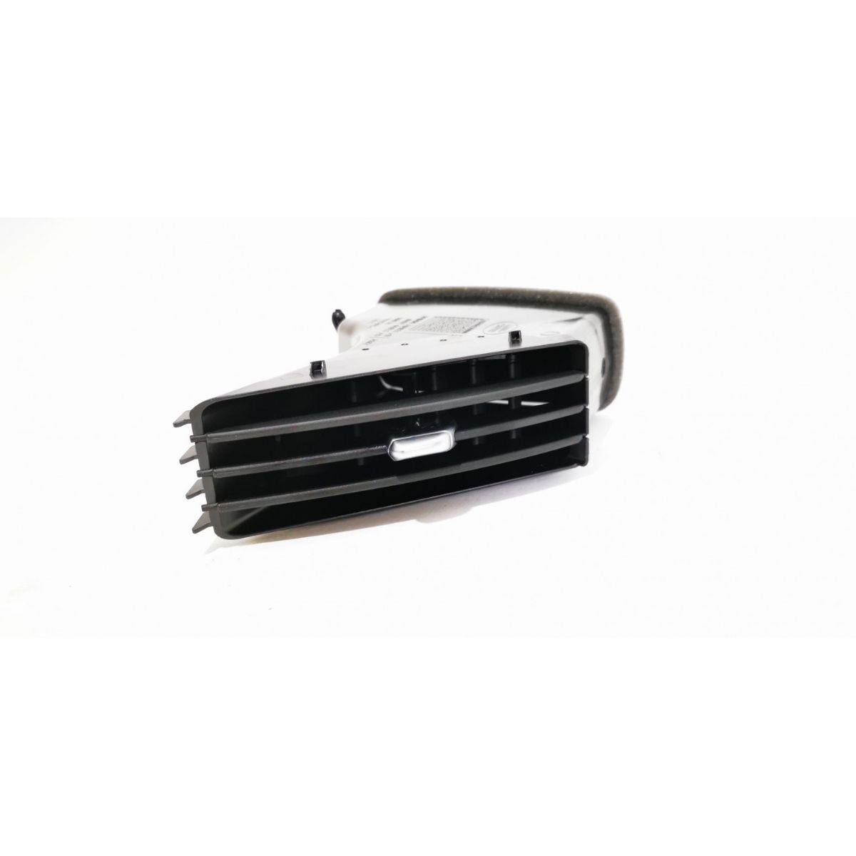 Freelander 2 Kalorifer Izgarası Orta Sol LR032938