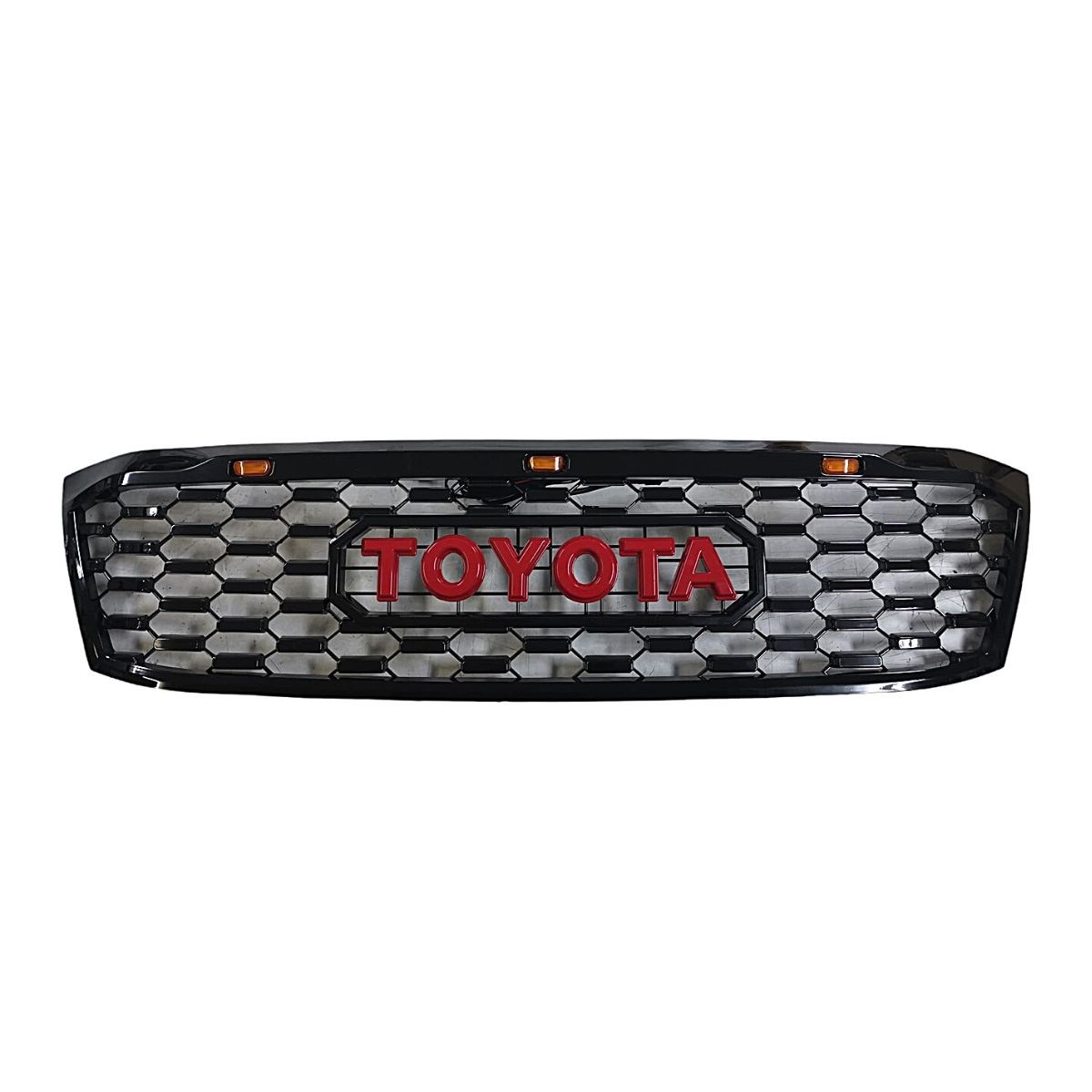 Toyota Hilux Ön Panjur Ledli Kırmızı Toyota Yazılı 2008 - 2011