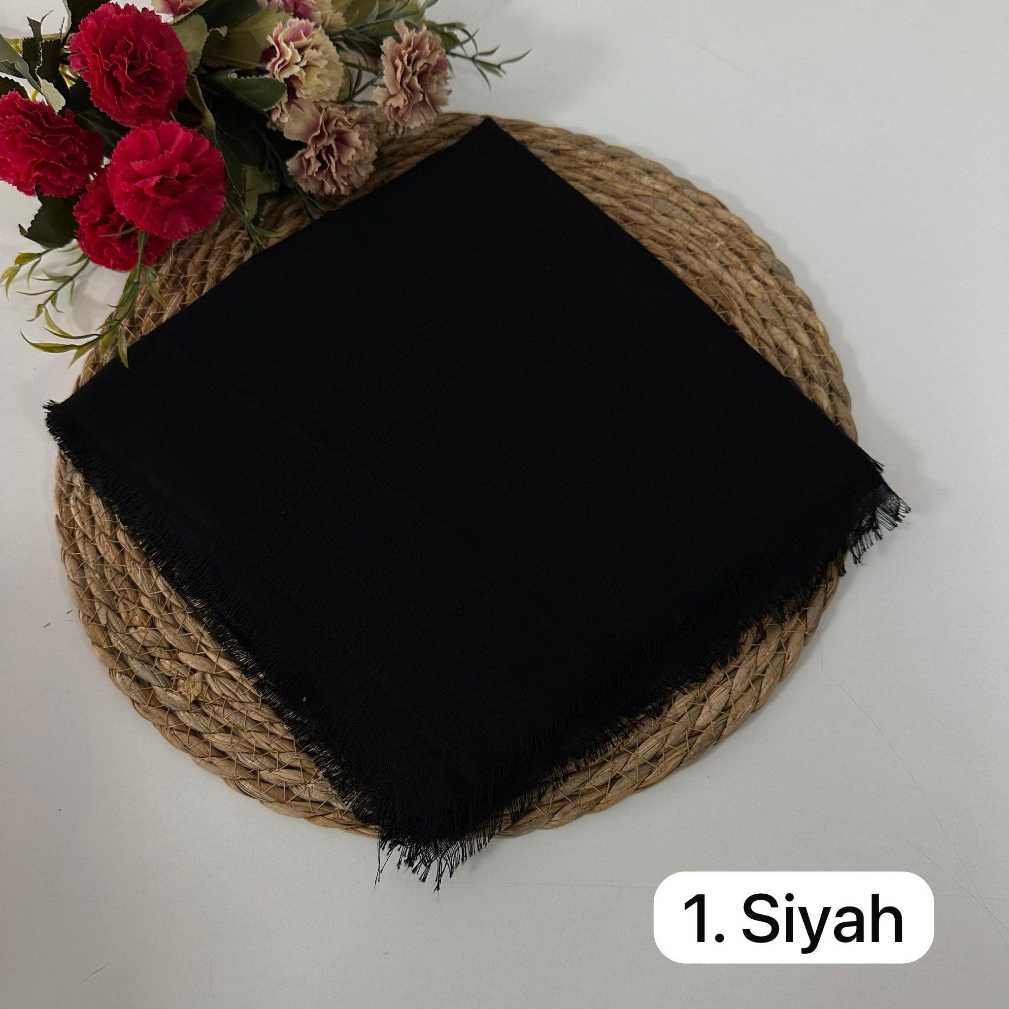Arsel Moda Düz Renk Flamlı Eşarp Siyah KBR0501