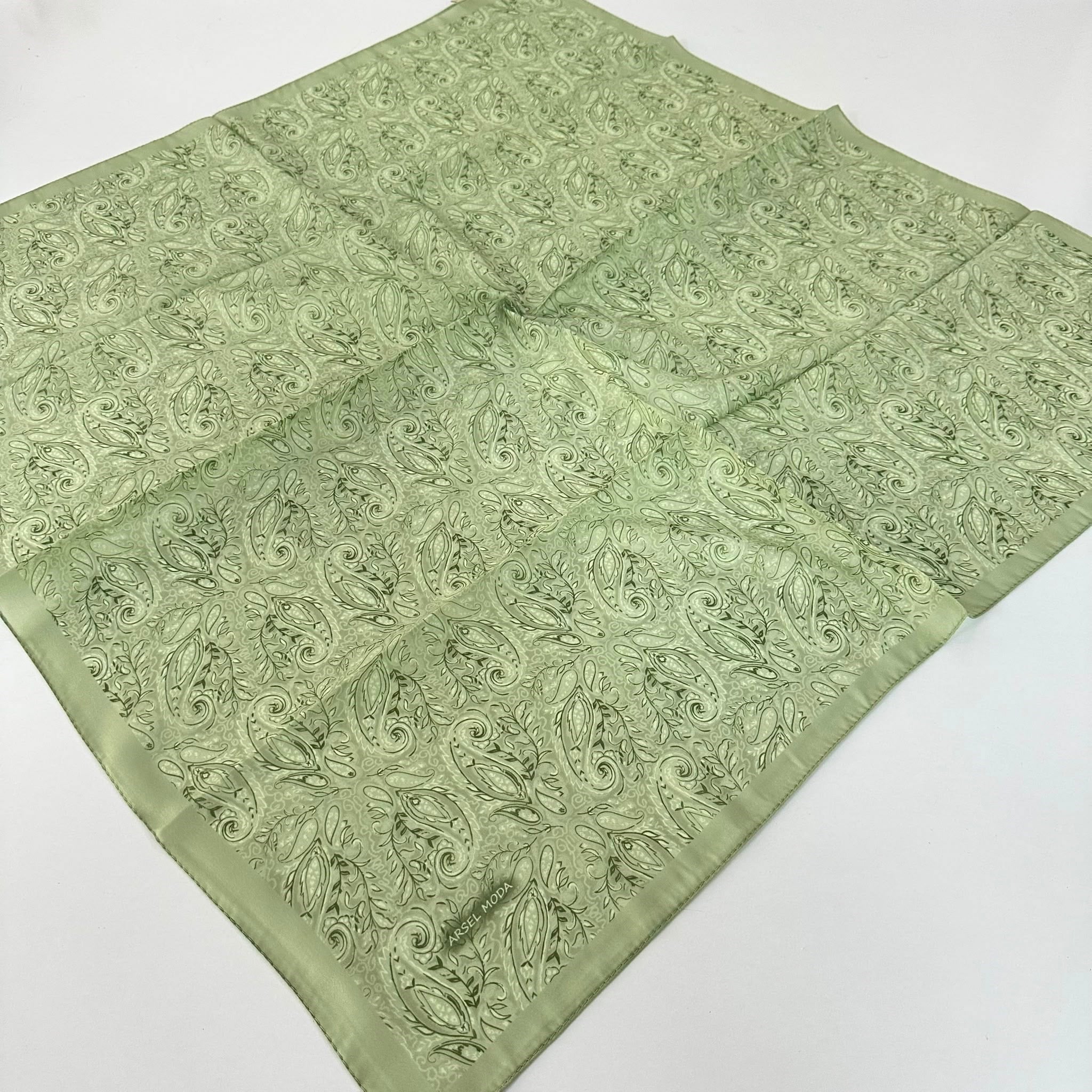 ARSEL MODA Soft Pamuklu Eşarp İtalyan Dikişli Yeşil Serisi  LRB7207