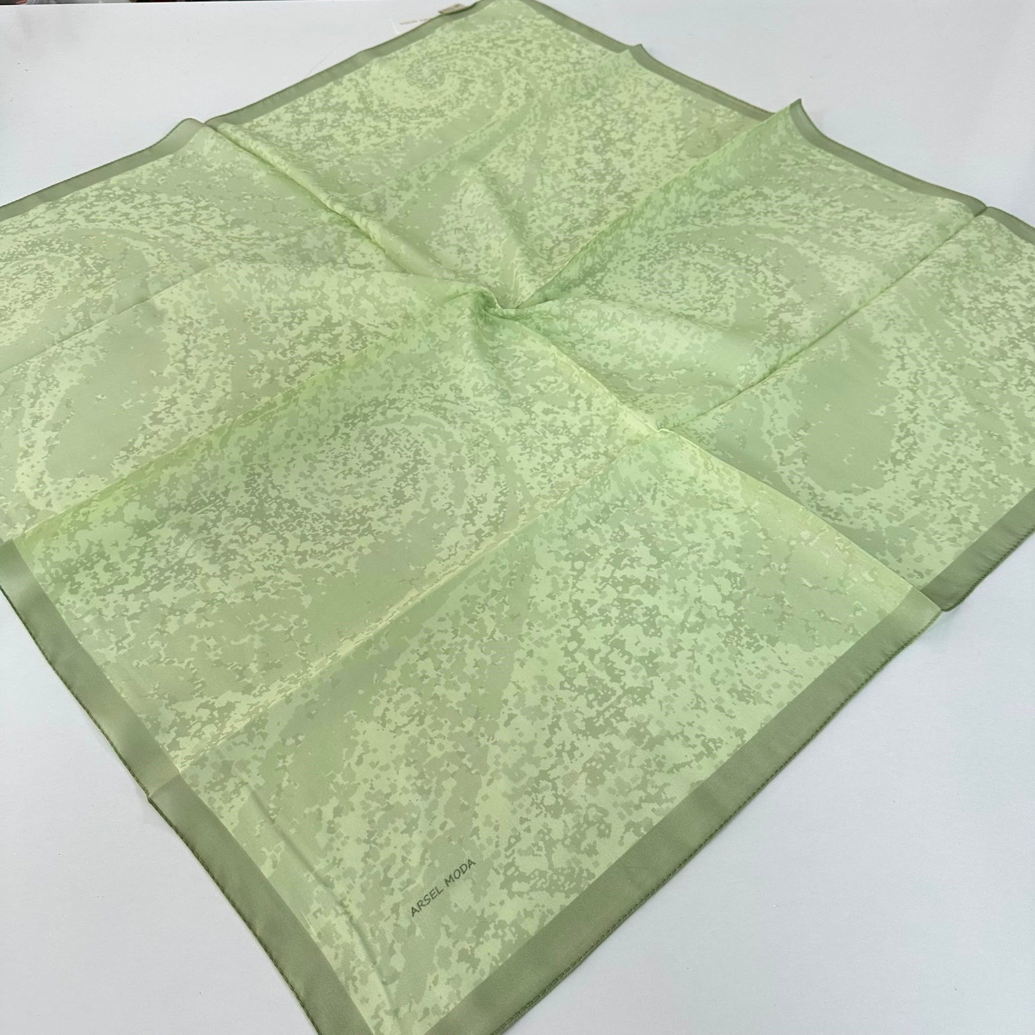 ARSEL MODA Soft Pamuklu Eşarp İtalyan Dikişli Yeşil Serisi  LRB7209