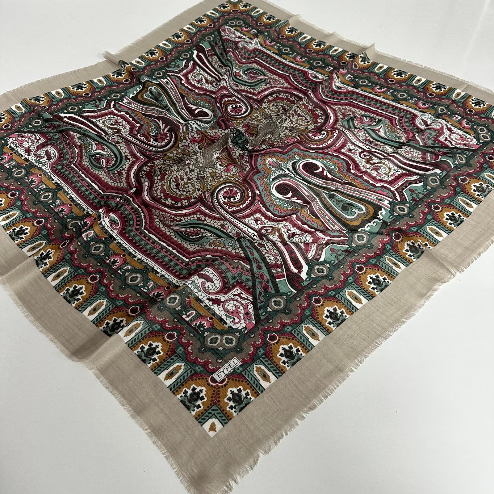 Eyfel Flamlı Pamuklu Eşarp PFE3017