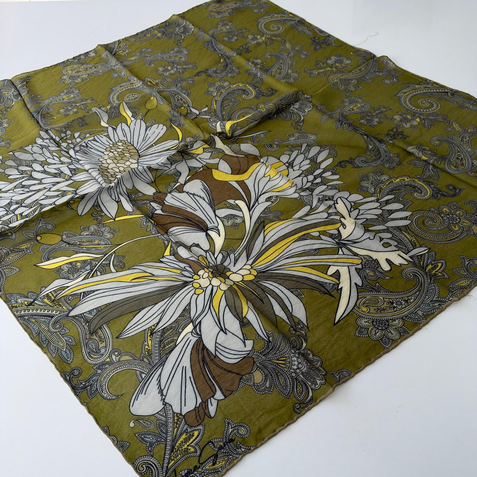 Luvensara  Eşarp MZA0405