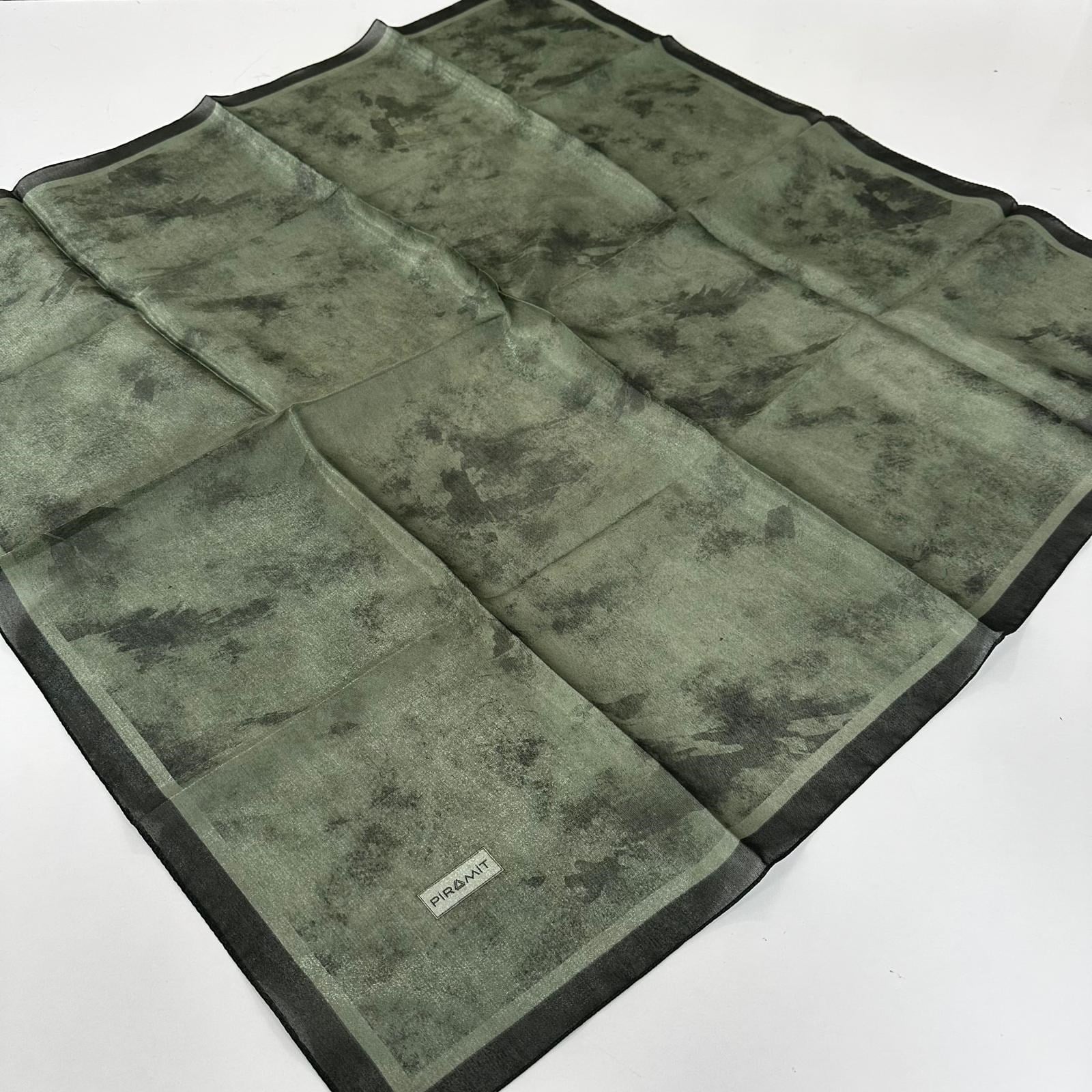 Piramit Desenli Kehribar Eşarp LTP0521