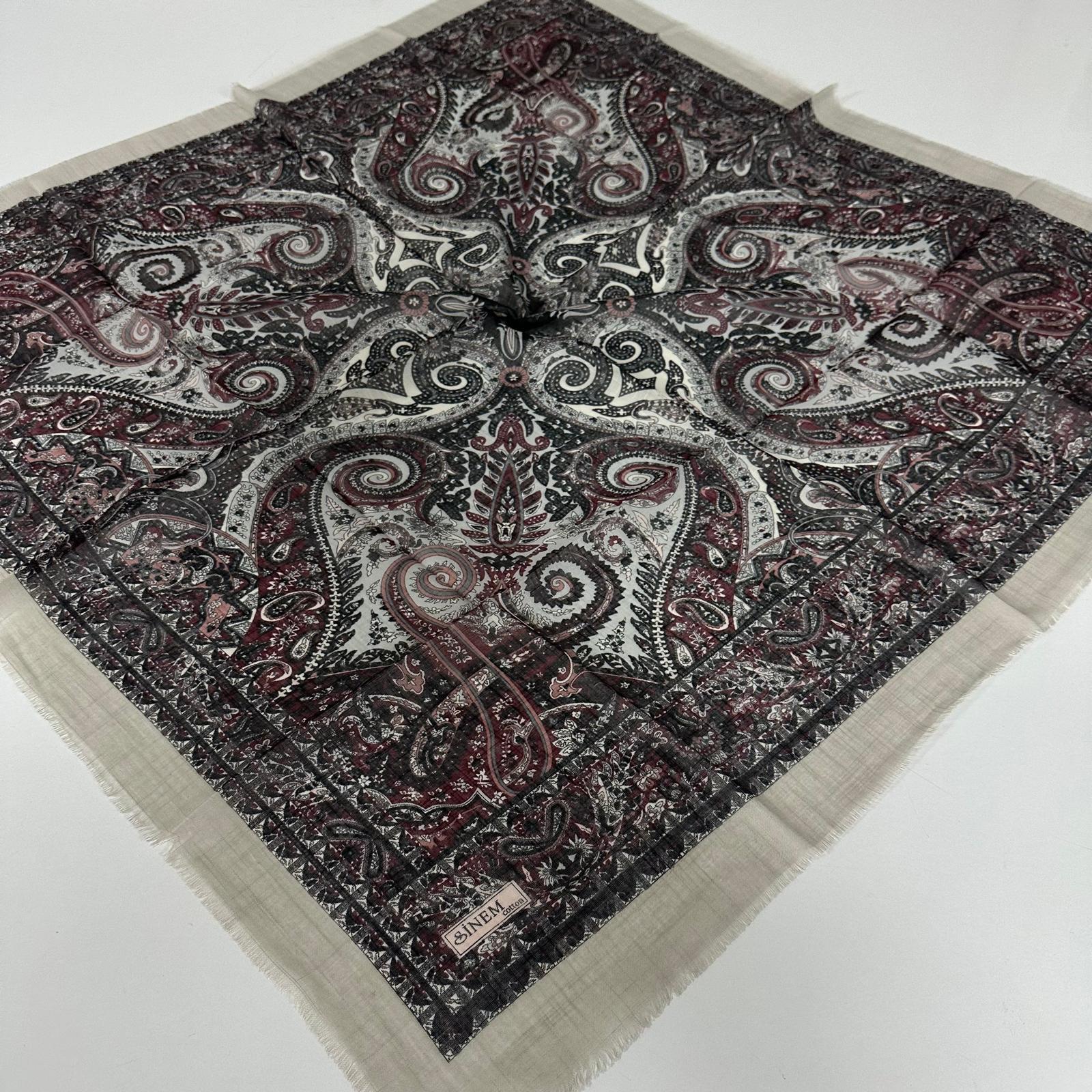 Sinem Flamlı Pamuklu Eşarp PLS3303