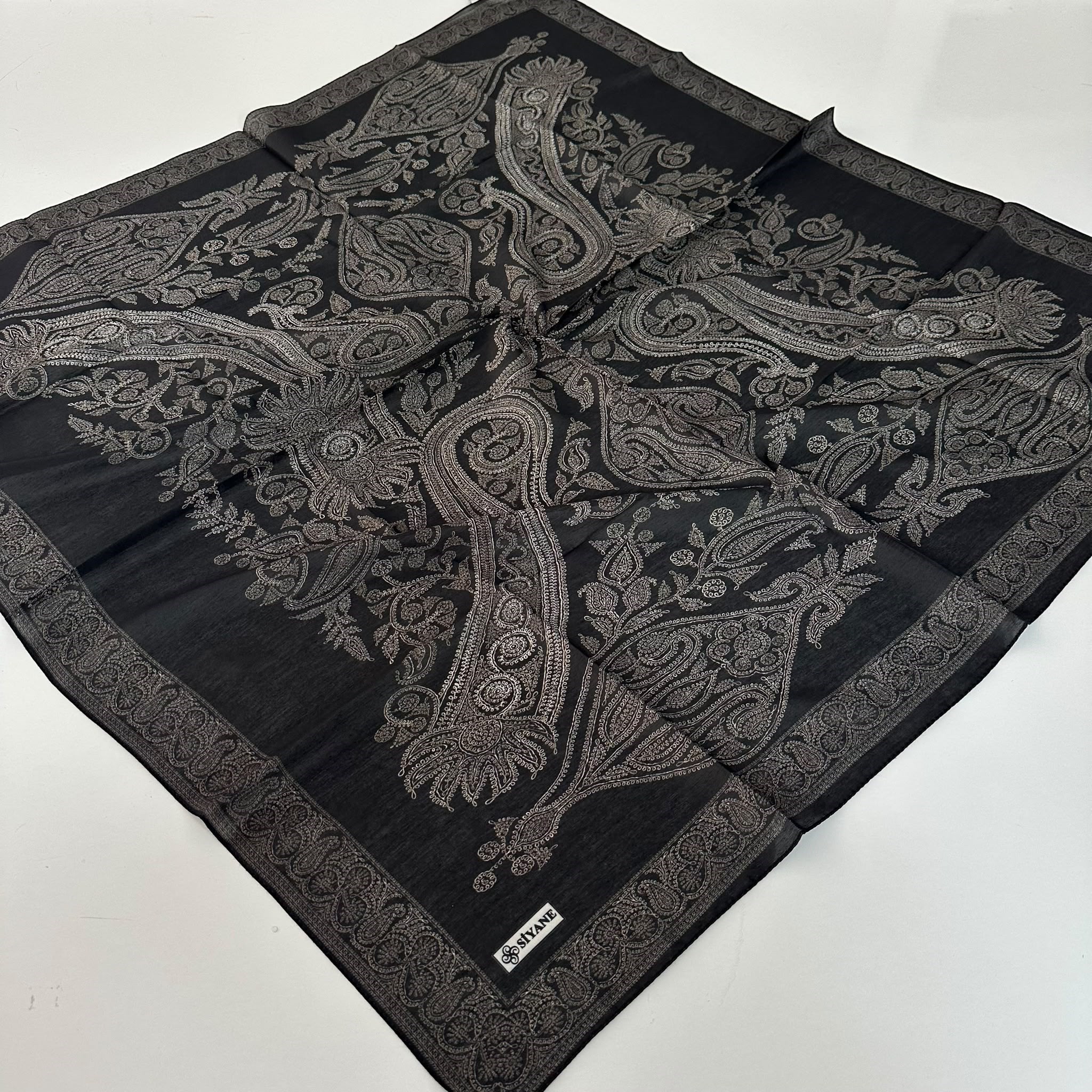Siyane Soft Pamuklu Eşarp LRA6101