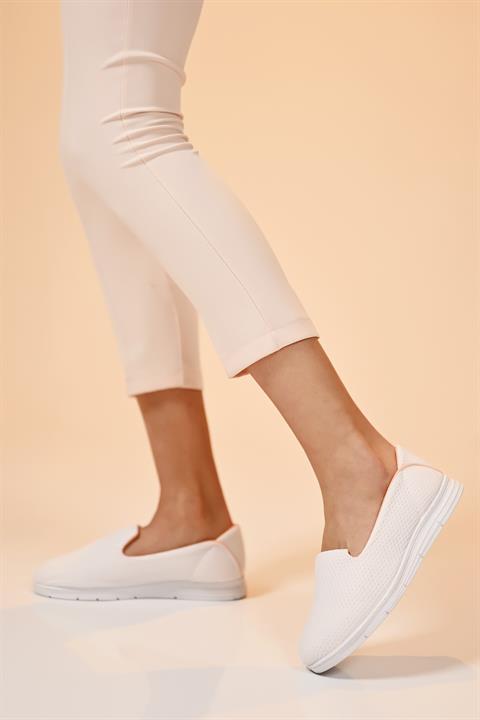 Beyaz Yumuşak Topuk Destekli Günlük Casual Spor Babet Ayakkabı Byndoz01