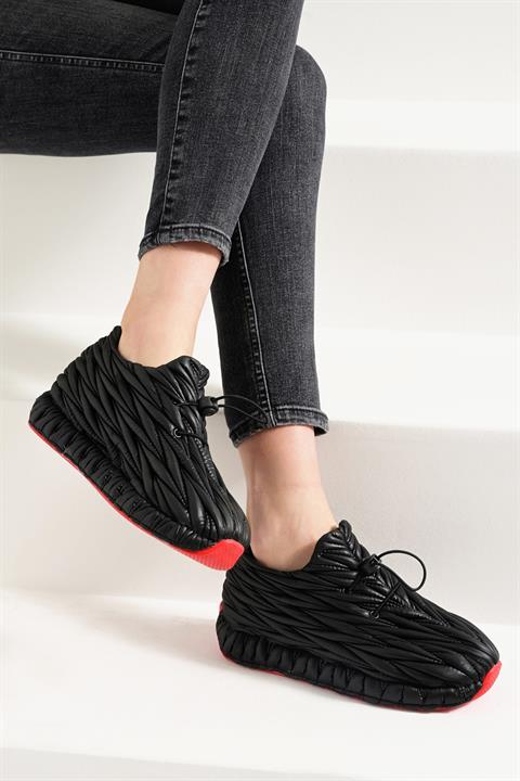 Breezy Paraşüt Kumaş Sneaker Spor Ayakkabı Siyah Kırmızı Taban