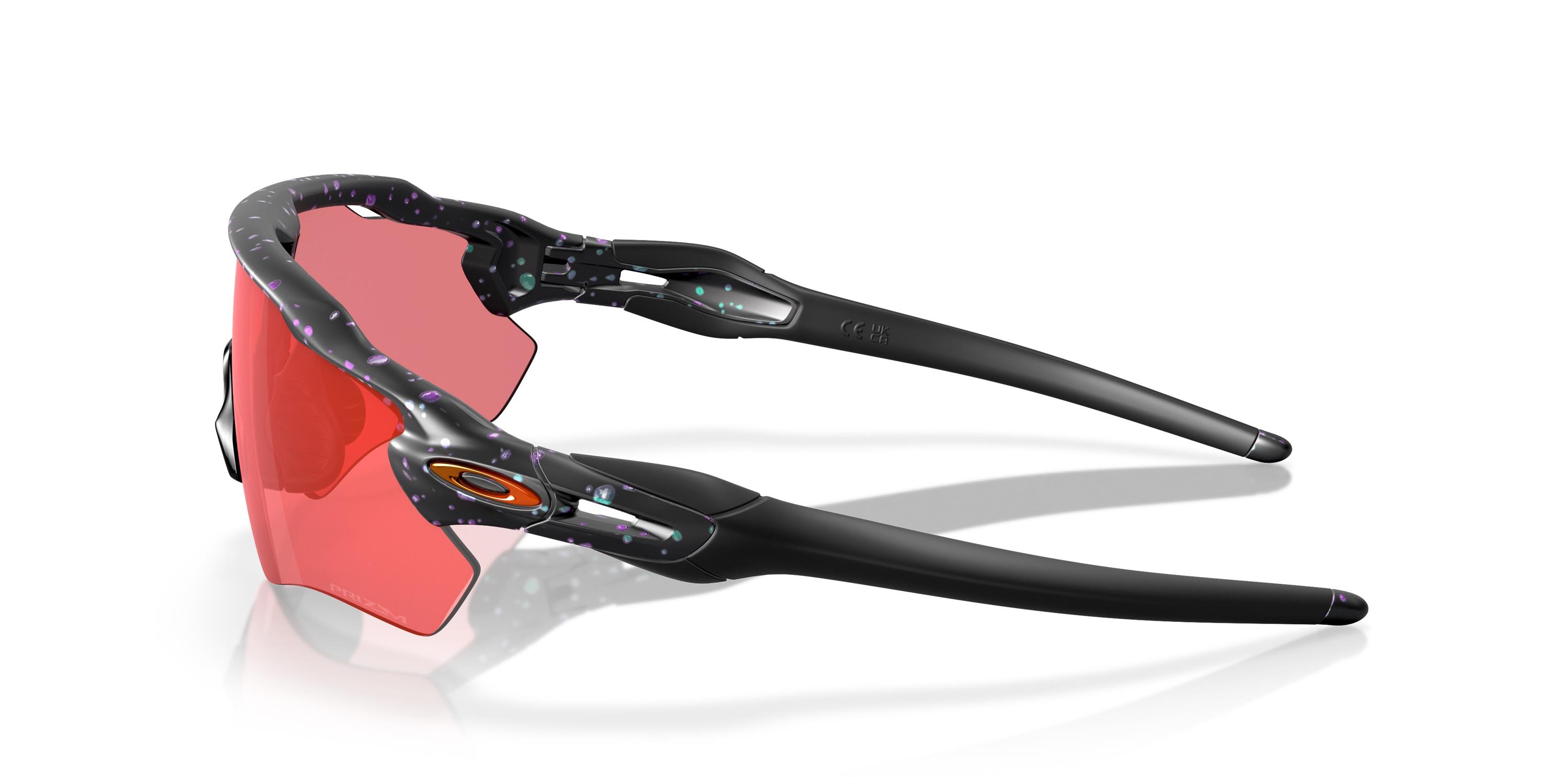 OAKLEY 9208 9208E4 38 Güneş Gözlüğü