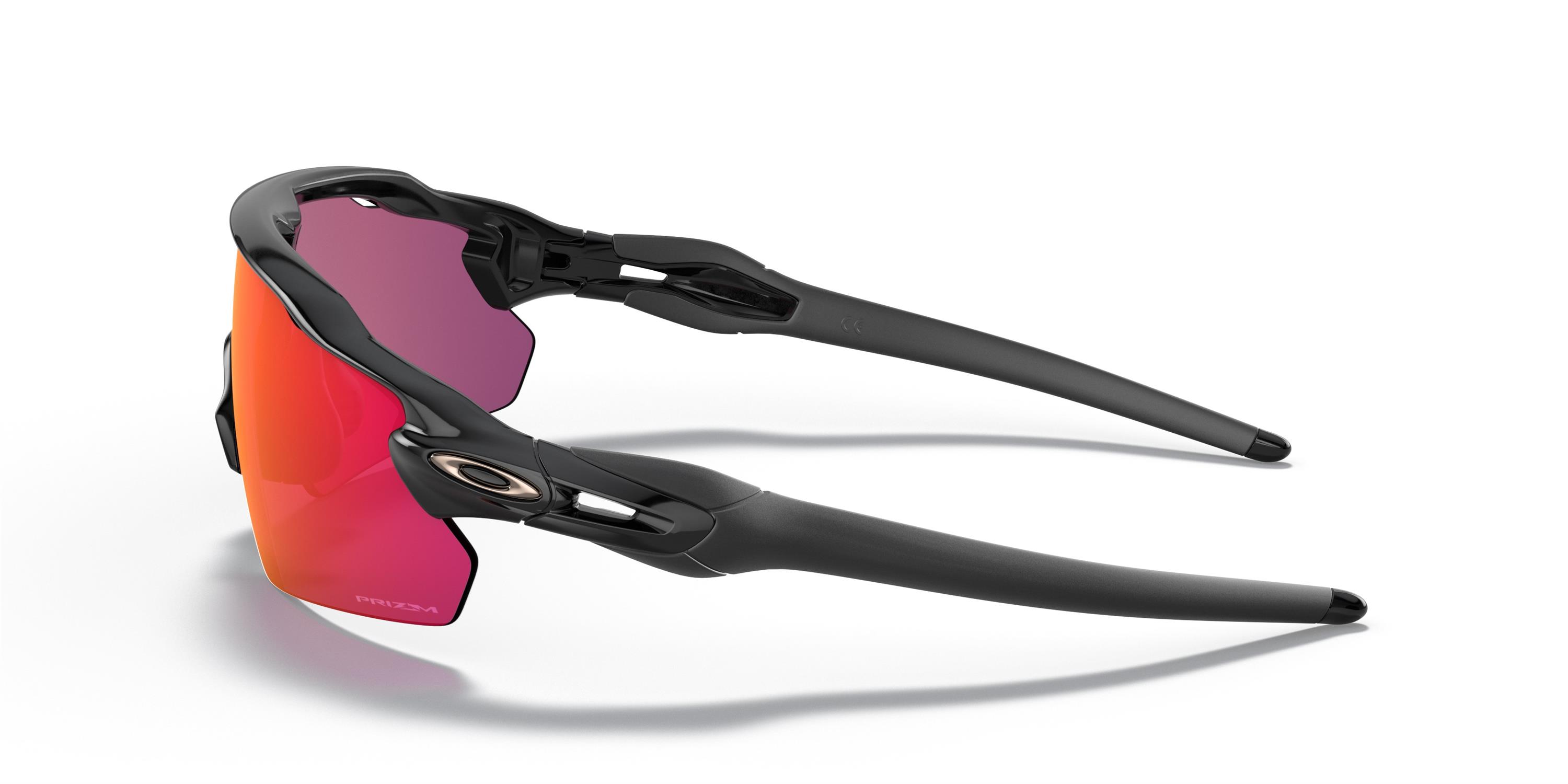 OAKLEY 9211 921117 38 Güneş Gözlüğü
