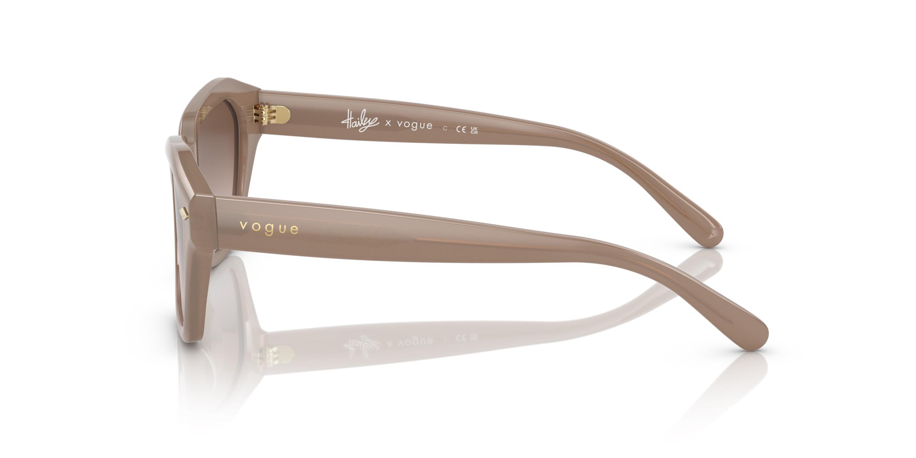 VOGUE 5444S 300813 52