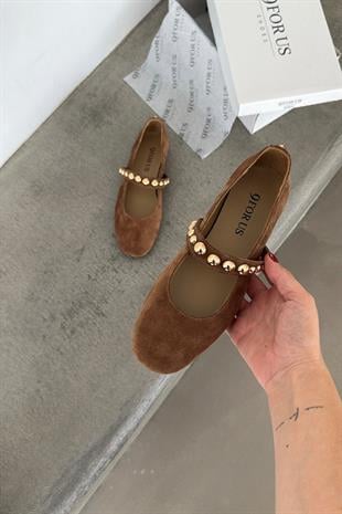 Alexi Sigaro Süet Babet