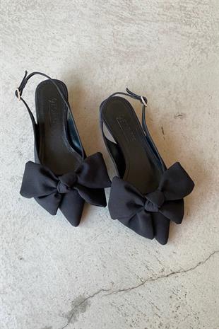 Leonie Siyah Saten Fiyonklu Topuklu Ayakkabı