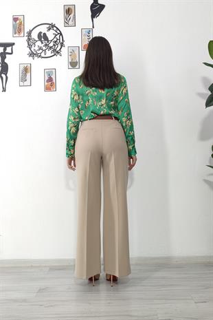 Bol Paça Cepli Kemerli ve Zincir Detaylı Atlas Kumaş Pantolon 30024