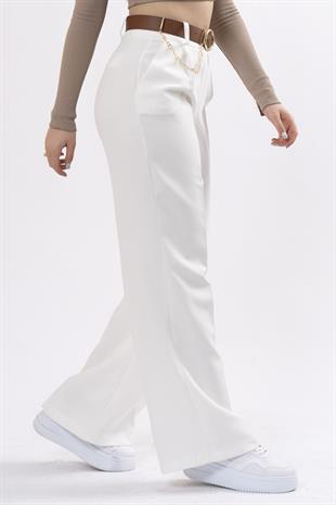 Bol Paça Cepli Kemerli ve Zincir Detaylı Atlas Kumaş Pantolon 30024