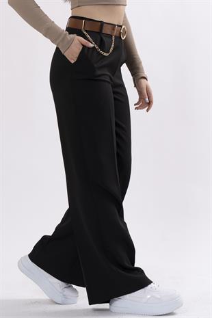 Bol Paça Cepli Kemerli ve Zincir Detaylı Atlas Kumaş Pantolon 30024