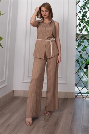 Çizgili Kolsuz Gömlek ve Bol Paça Pantolon 1253