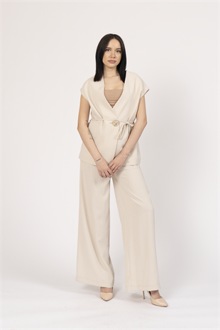 Fleto Detay Bağlamalı Yelek ve Kemerli Beli Lastikli Pantolon Takım 1216