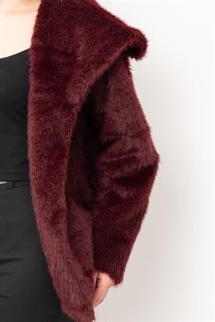 Geniş Yaka Peluş Kürk Kısa Kaban 2625