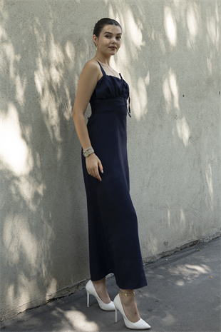 Göğüs Büzgülü Önden Yırtmaçlı Straplez Askılı Uzun Elbise 50322