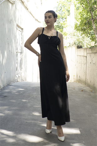 Göğüs Büzgülü Önden Yırtmaçlı Straplez Askılı Uzun Elbise 50322