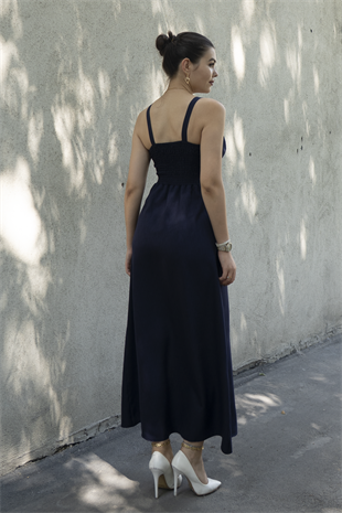 Göğüs Büzgülü Önden Yırtmaçlı Straplez Askılı Uzun Elbise 50322