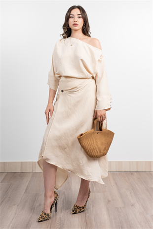 Kısa Kol Kayık Yaka Bluz Ve Kruvaze Model Etek 1188