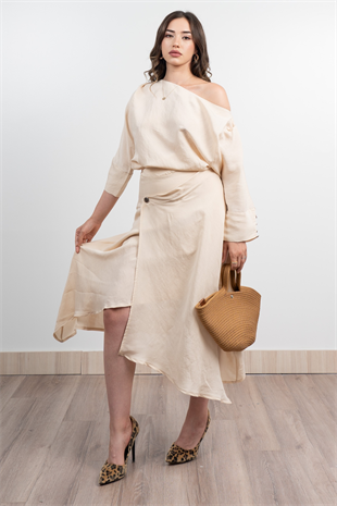 Kısa Kol Kayık Yaka Bluz Ve Kruvaze Model Etek 1188