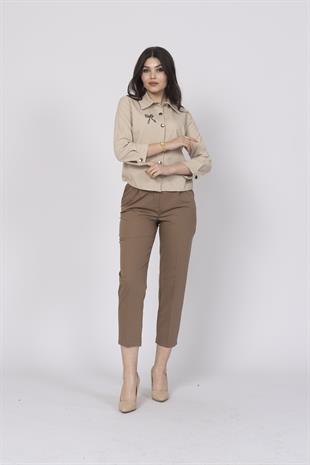 Kısa Nakış İşlemeli Gömlek 70007