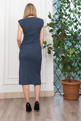 Kolye Detaylı Omuz Vatkalı Uzun Elbise 50337