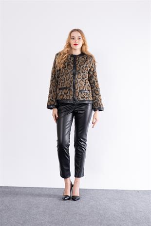 Leopar Şişme Deri Detaylı Çıtçıtlı Ceket 8602